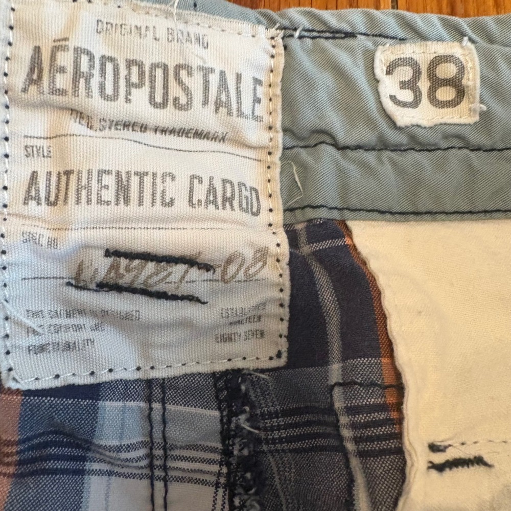Aeropostale Mens 38 Cargo Shorts Blue Plaid Authentic Drawstring 10" Inseam - Picture 2 of 7